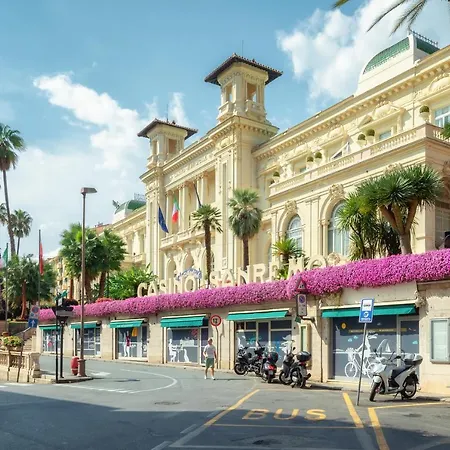 Giannina Few Meters From Theater Ariston - Happy דירה סנרמו